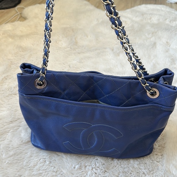 BEAUTIFUL COLOR GRADE A BAG CHANEL - Picture 2 of 10